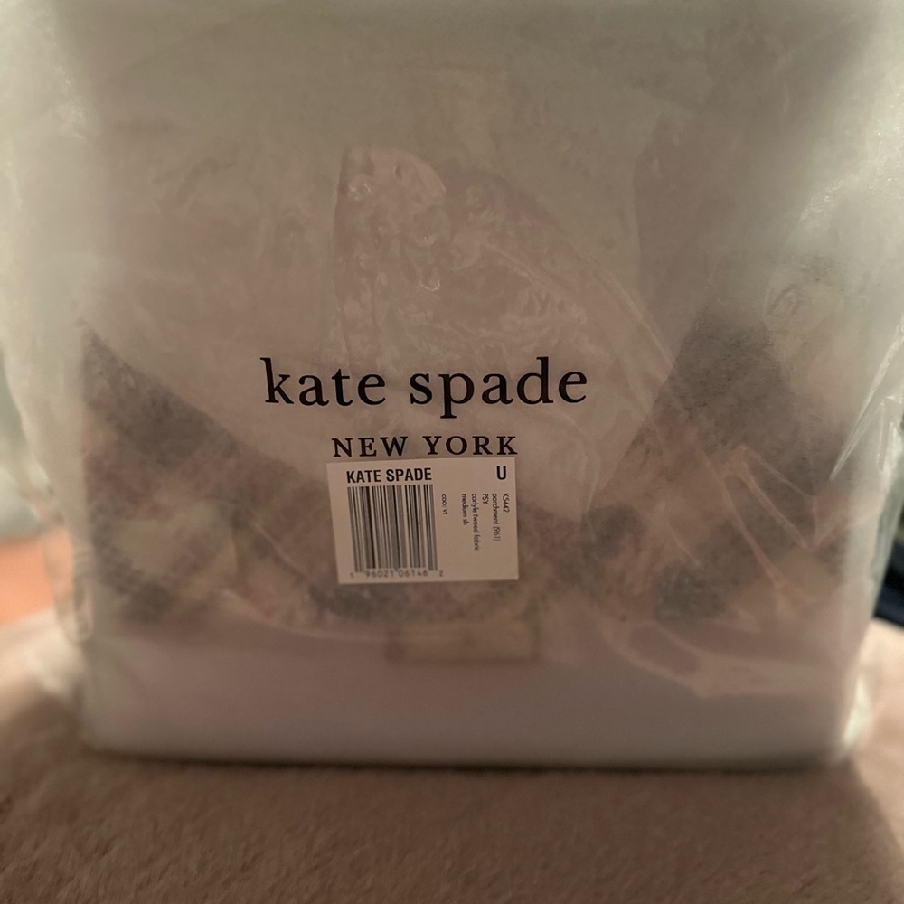 β οΈ Kate Spade β οΈ Carlyle Tweed Medium Shoulder Bag - Picture 3 of 6